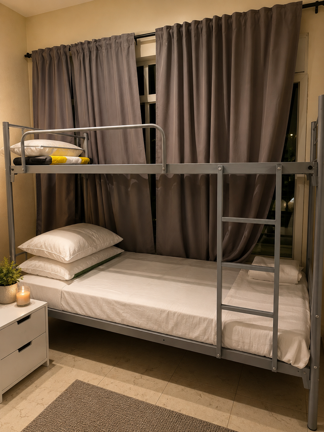 Double Bed: Down Bed
